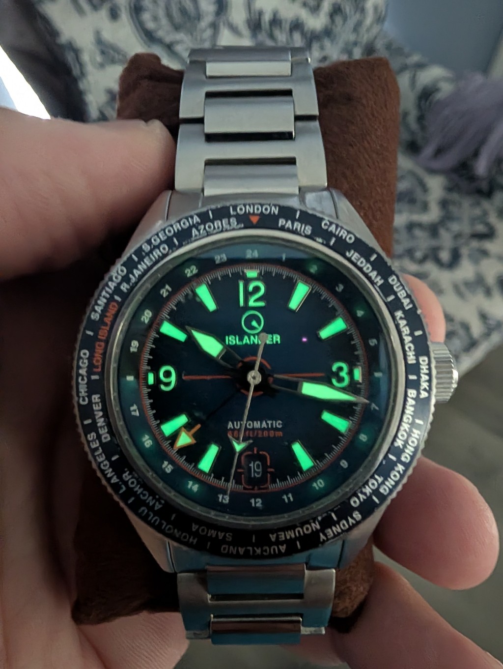 Islander Automatic Gmt World Time Sapphire 200m